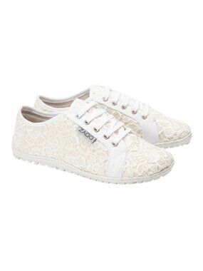 NEW ZAQQ QELLY Handcrafted Sustainably Barefoot Ivory Lace Barefoot Sneaker Shoe